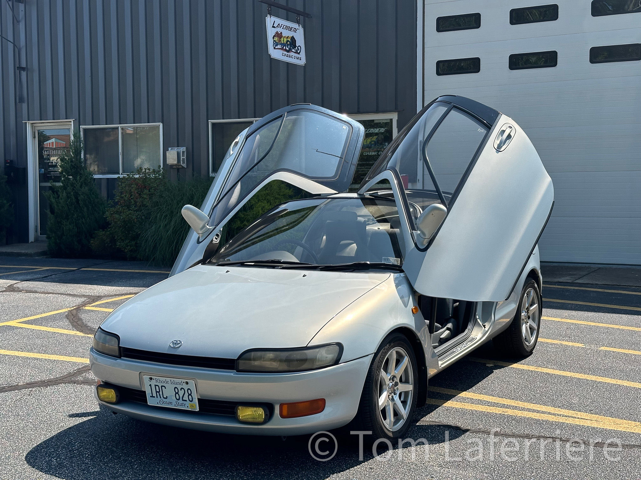 1993 Toyota Sera - Laferriere Classic Cars
